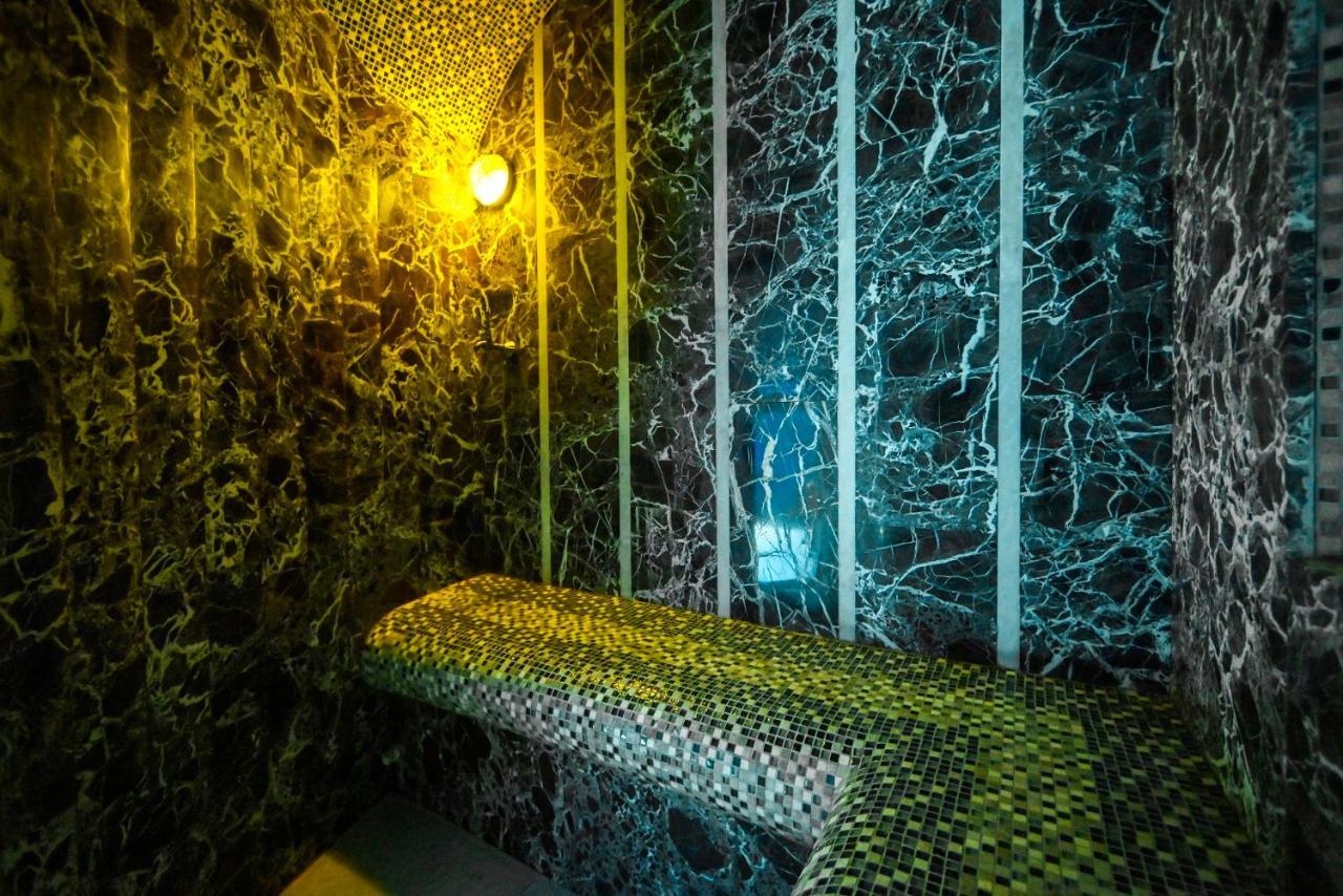 Spa Hotel Grace Forum Yerevan Bagian luar foto