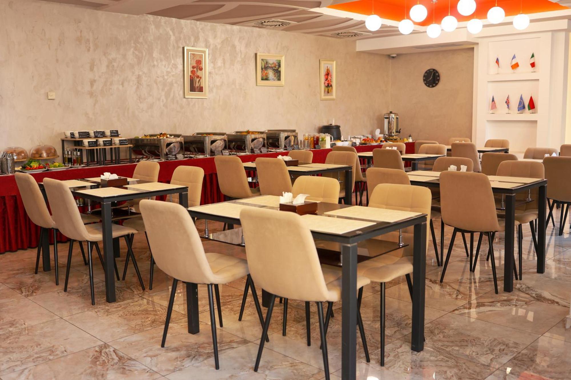 Spa Hotel Grace Forum Yerevan Bagian luar foto