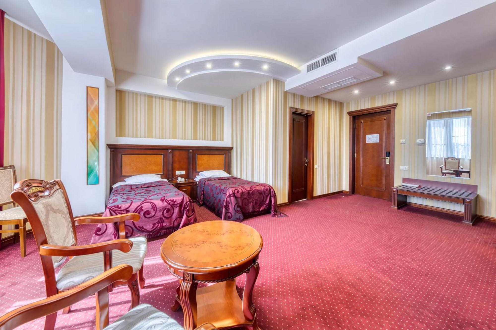 Spa Hotel Grace Forum Yerevan Ruang foto